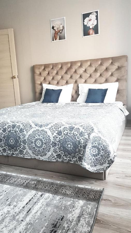 Трц Kostanay Plaza Daire Dış mekan fotoğraf